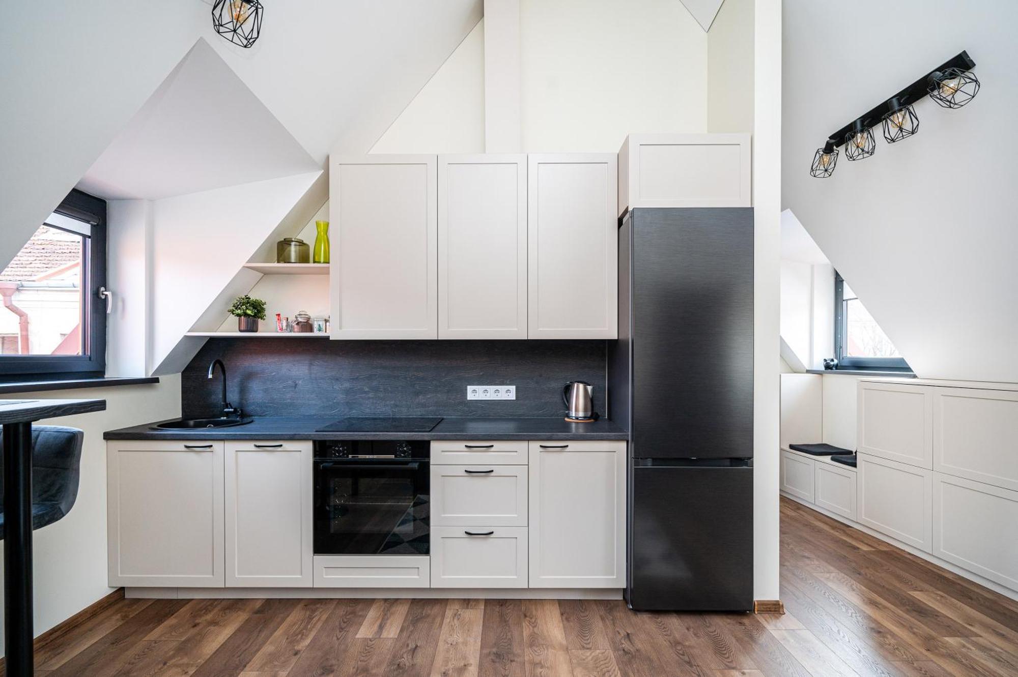 Cozy Central Attic Self Check In Vilnius Exterior foto
