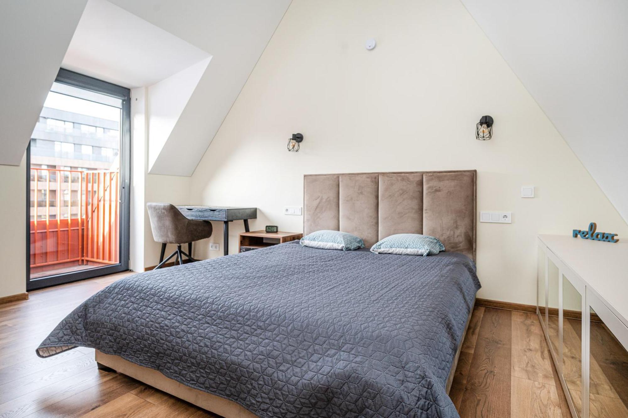 Cozy Central Attic Self Check In Vilnius Exterior foto