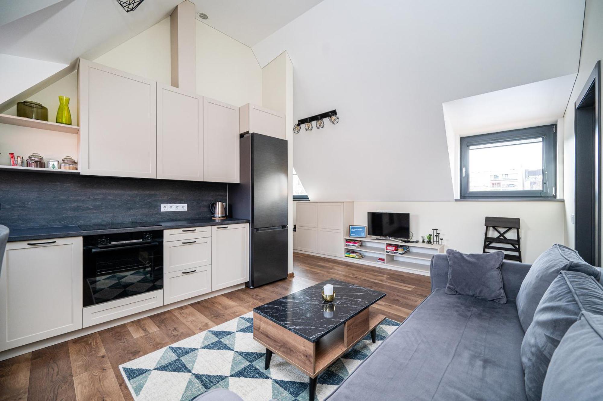 Cozy Central Attic Self Check In Vilnius Exterior foto